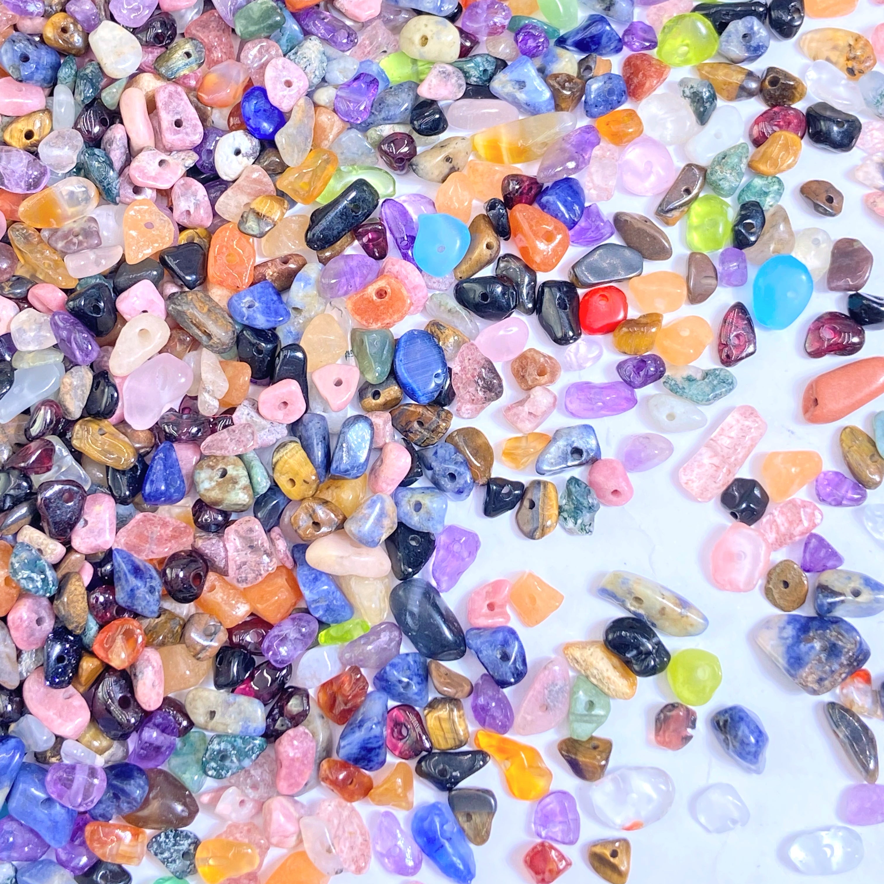 Tiny Crystal Stone Dark 4mm